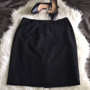 The limited pencil skirt